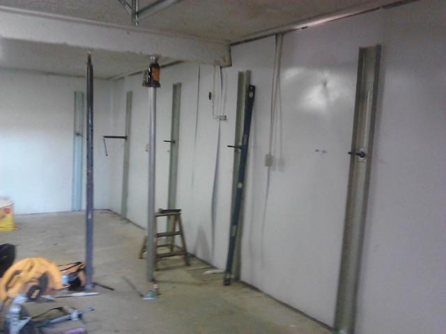 Channel Anchors in Roundhill, KY