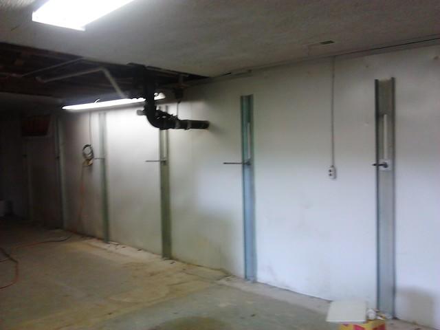 Channel Anchors in Roundhill, KY