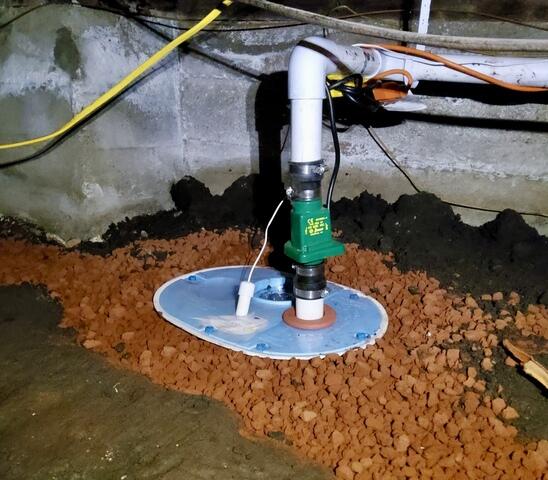 New sump pump installation in San Leandro, California crawlspace