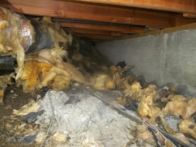 Flood waters destroy crawl space in Concord, CA
