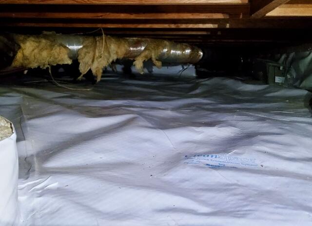 Protected crawl space in Concord, CA
