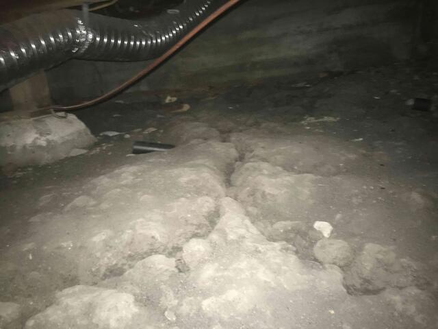 More water trails from flood waters in Lafayette, California crawl space