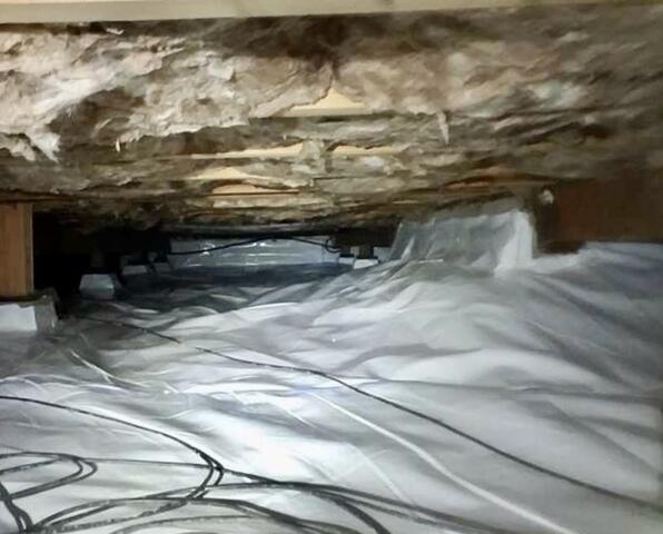 Entire crawlspace sealed from moisture, Olema, CA