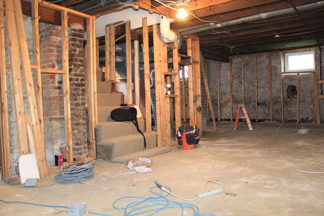 Dingy Non-finished Basement in Stratford