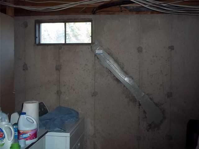 Foundation Crack