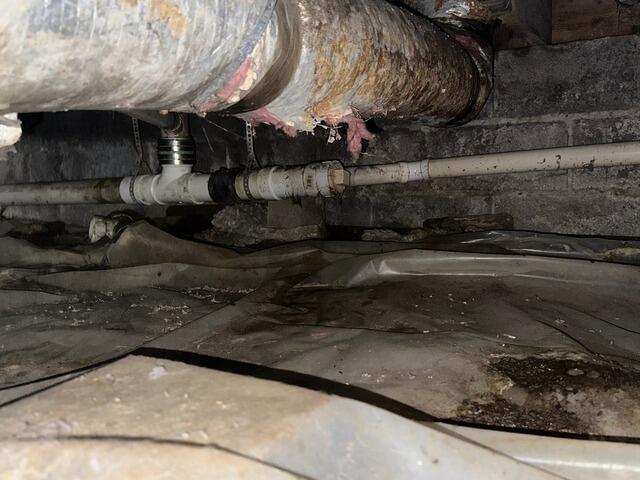 Moisture Crawl Space