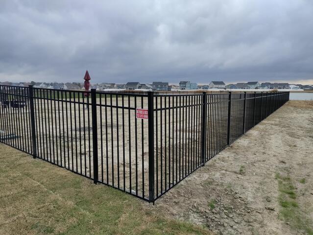 Aluminum Fence Doswell, Virginia!