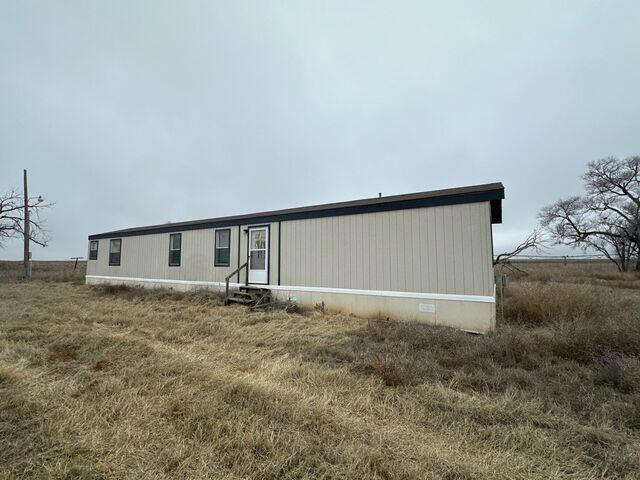 Mobile Home needing Roof  Repair