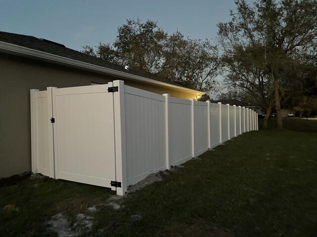 Vinyl Privacy Fence Cocoa, FL