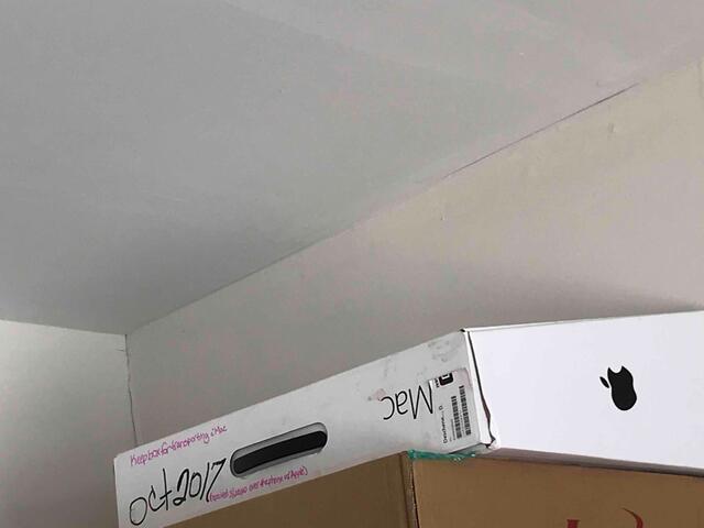 Signs of Foundation Stress Around the House: Ceiling Cracks in Red Rock, Arizona