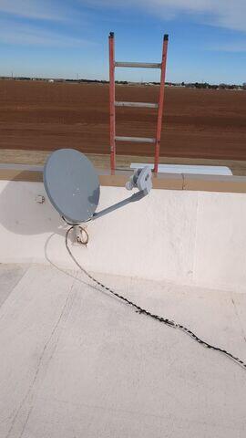 Wires where the water is enter.