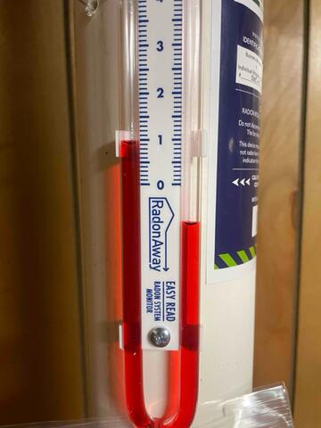 U-tube manometer