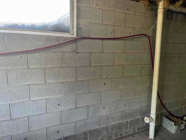 Bowing Wall