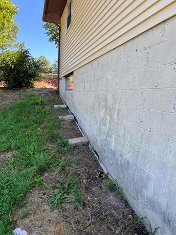Bowing Wall