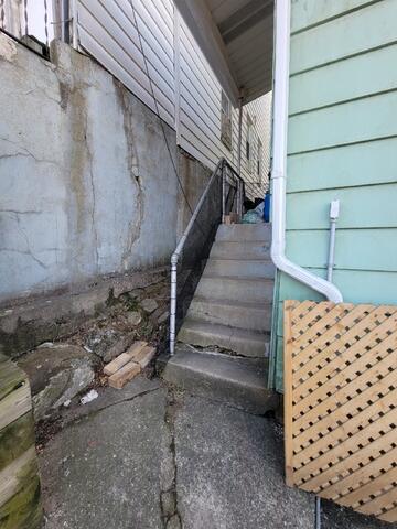 Deteriorating Foundations