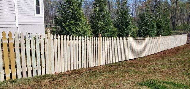 Wood Picket Fence Project Falls Church Virginia!