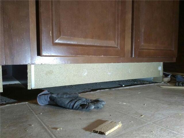Signs of Foundation Problems: Space Gaps in Bagdad, Arizona