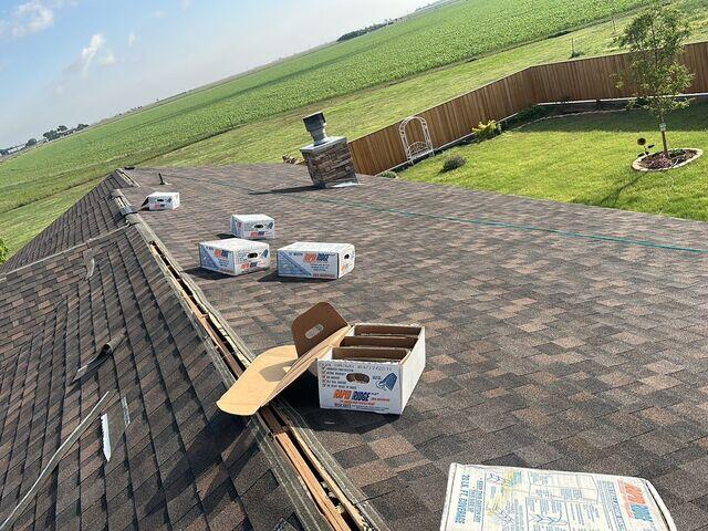 Roof with IKO Nordic Shingles