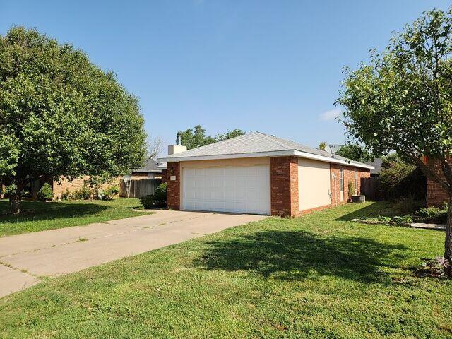 Resident in Clovis, New Mexico in need of new roof.