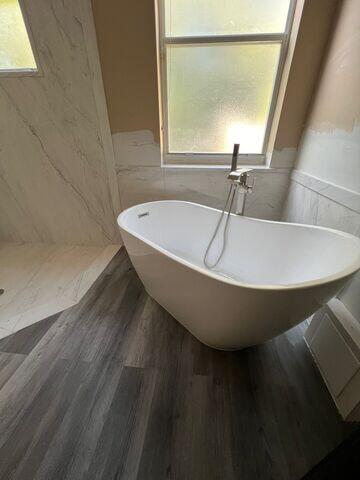 Tub installed