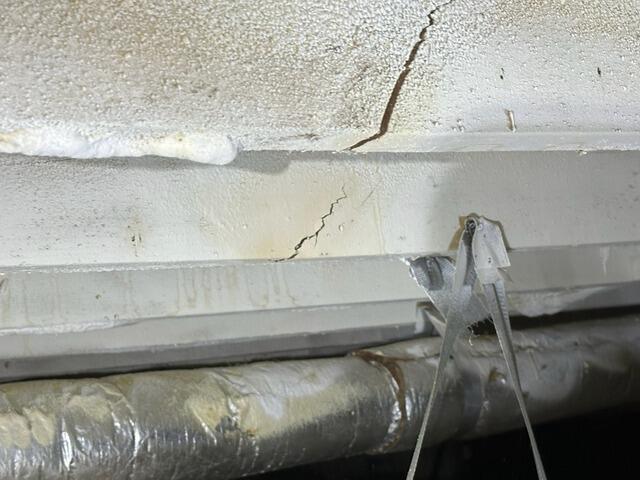 Here's a close-up of the broken beam.