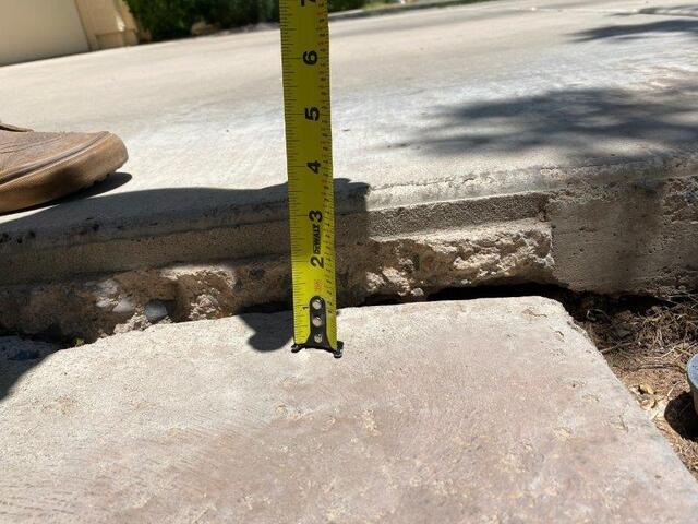 Signs of Foundation Settlement Problems: Sinking Slab in Tempe, Arizona