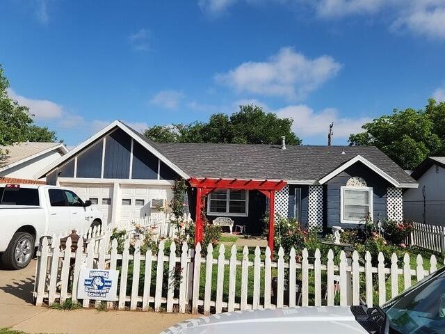 Home in Lubbock hail damage