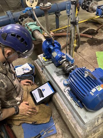 Water Alignment Machine Eastern Water Solutions - Industrial Services - Laser Shaft Alignment ...