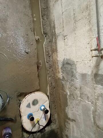 Water Floods in While Waterproofing the Basement