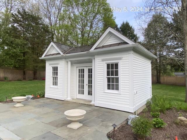 Pool House