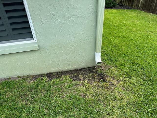 Ineffective Downspout Drainage
