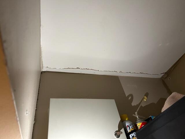 Interior Ceiling Cracks
