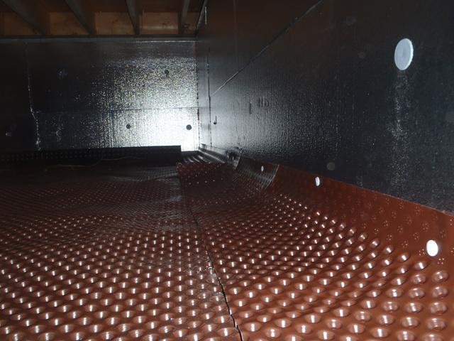 Installing Drainage Matting