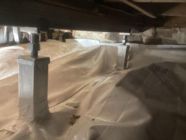 SmartJacks and Vapor Barrier Installed