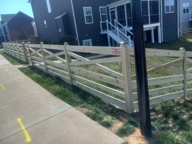 Six Board Estate Fence Install Barboursville, VA