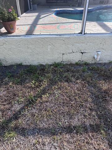 Cracked Pool Foundation