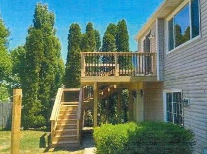 Completed Composite Deck With Steps