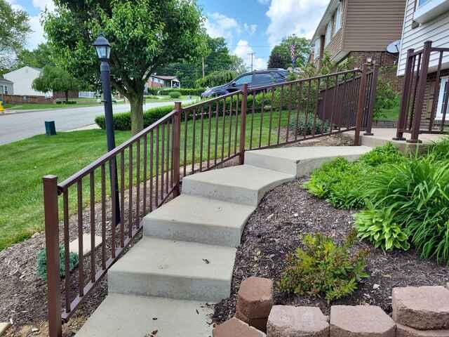 Brown Fine Texture Tuscany 36" C-10 Aluminum Railing
