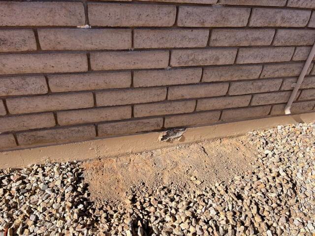 Signs of Corrosion in Stem Wall: Flaking Paint in Mesa, AZ