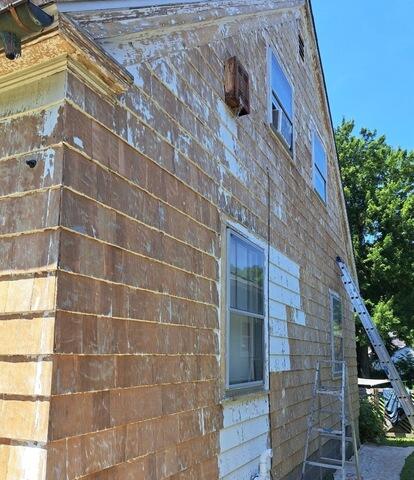 Side Exterior