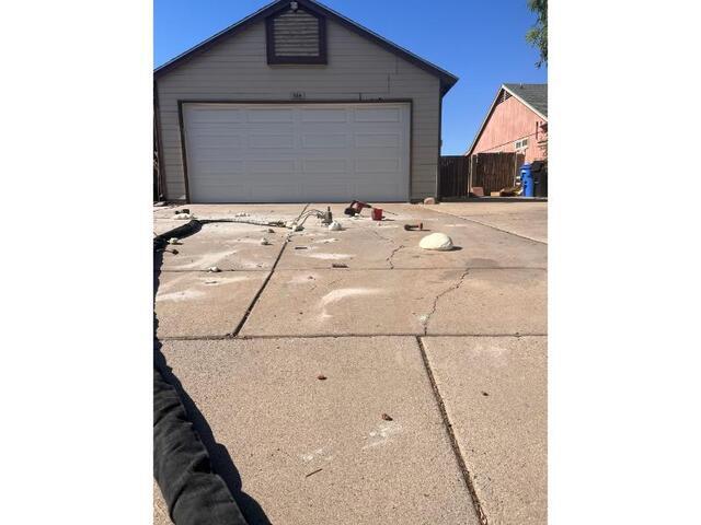 Symptoms Foundation Settlement Problems: Drilling Time in Phoenix, Arizona