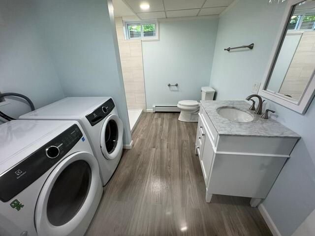 Full Bathroom and Laundry Room