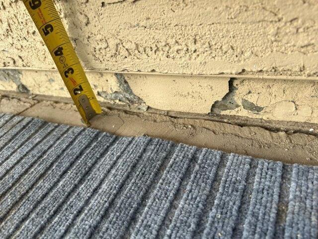 Signs of Stem Wall Problems: Spalling Concrete in Peoria, Arizona