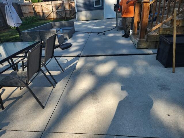 Anything Can Eventually Crack Under Pressure, Even Concrete!