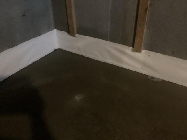 CleanSpace Wall for Vapor Barrier