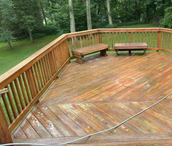 Front Deck Exterior
