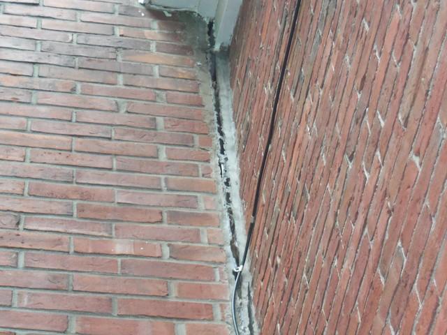 Gap between chimney and home