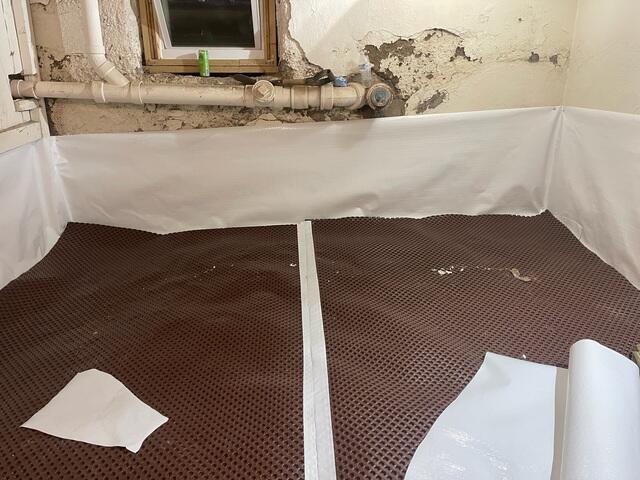 Drainage Matting and Clean Space