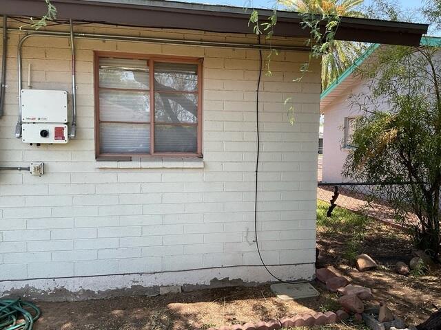 Signs of Stem Wall Failure: Spalling Concrete in Tempe, AZ