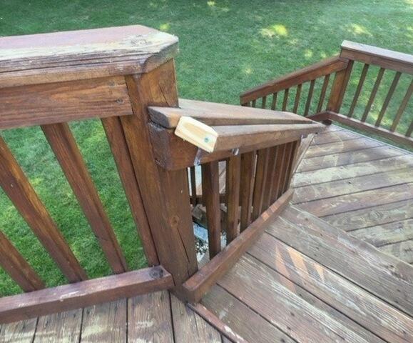 Deck Stairwell